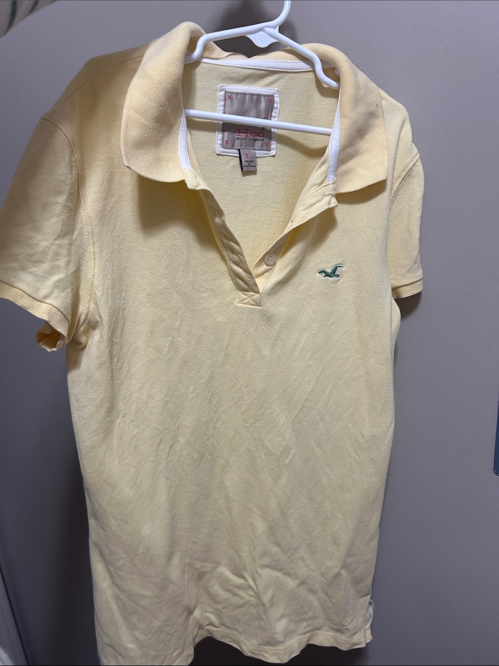 Y2k Hollister Pale Yellow Polo with Green Seagull